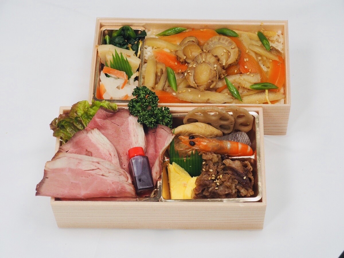 和牛ローストビーフとホタテの五目飯二段御膳