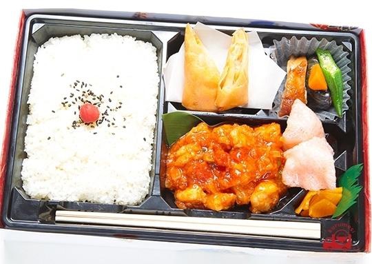 エビチリ弁当