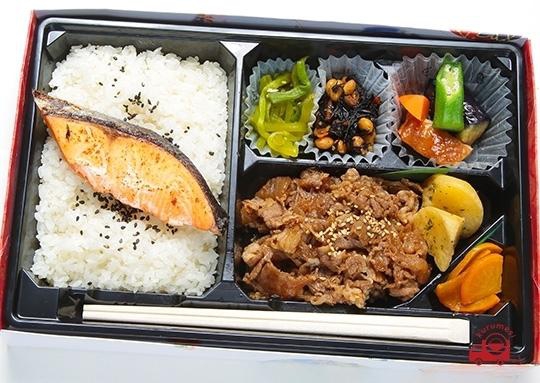 牛鮭弁当