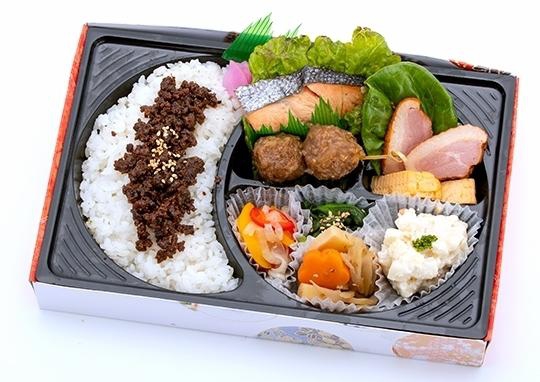 グー特製彩り弁当