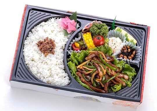 特製ダレのチンジャーロース弁当