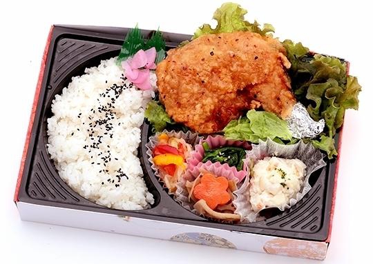 がぶり骨付きチキン弁当